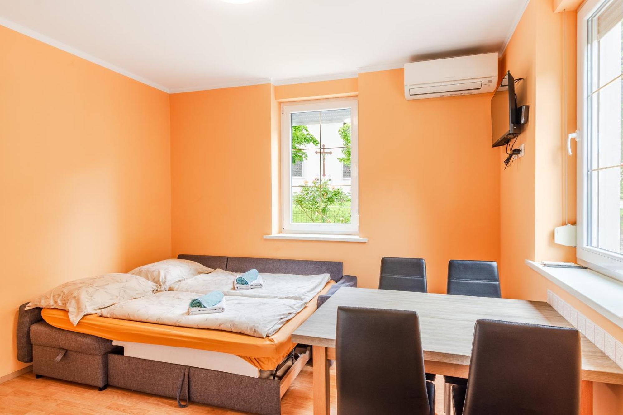 Apartments Orhideja トールミン エクステリア 写真