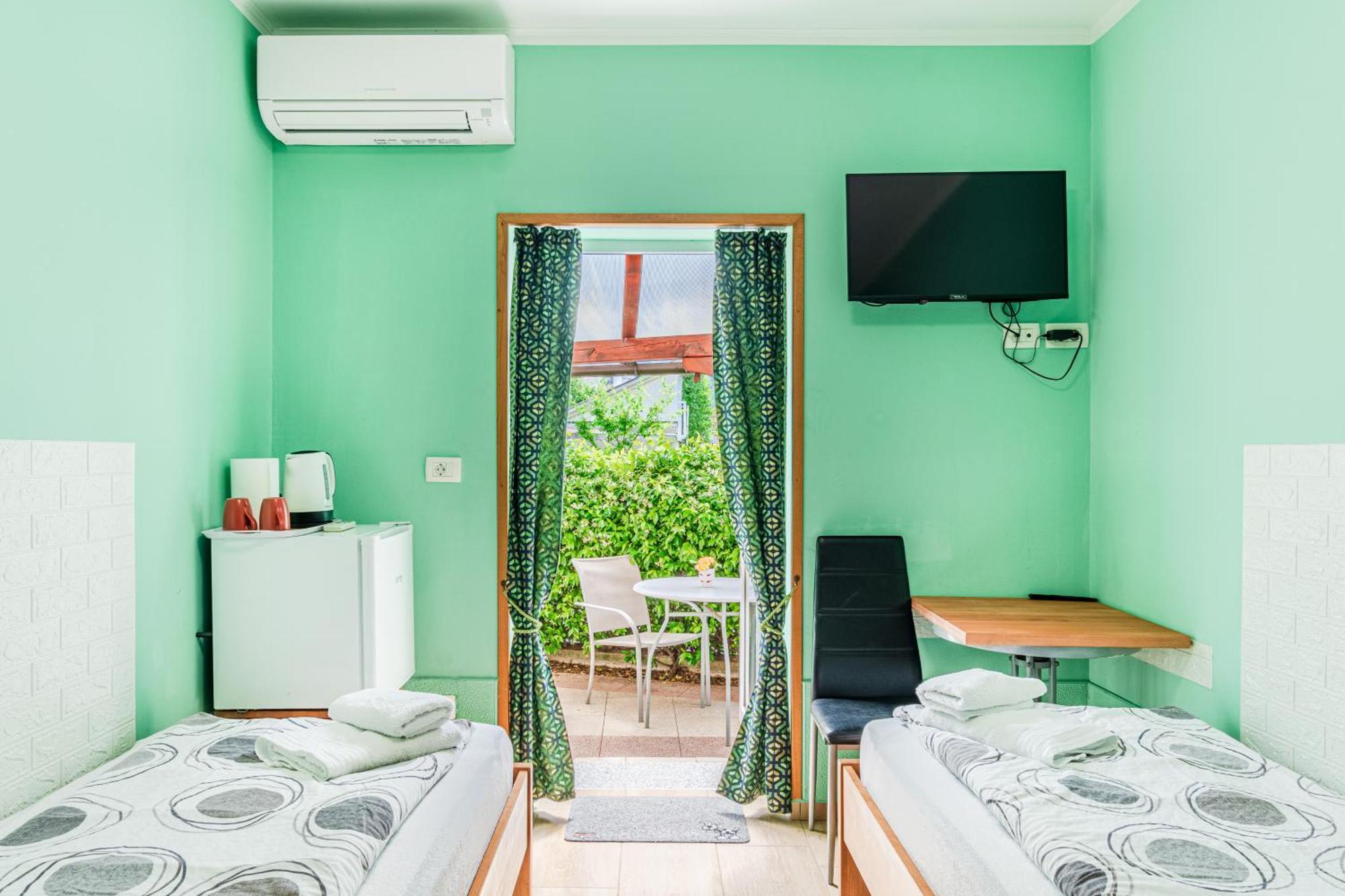 Apartments Orhideja トールミン エクステリア 写真